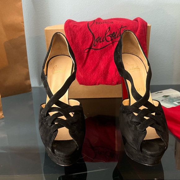 - Black Christian Louboutin Crisscross Suede Platform - Picture 4 of 7